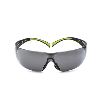 Gafas de Seguridad SecureFit ™ de 3M ™, Antirrayas/Antivaho, Lentes Grises